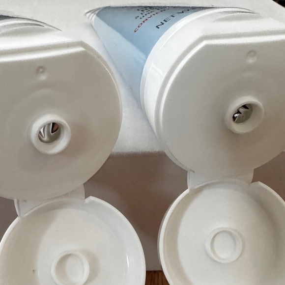 Lot of 2- First Aid Beauty Ultra Repair Cream - Picture 3 of 7